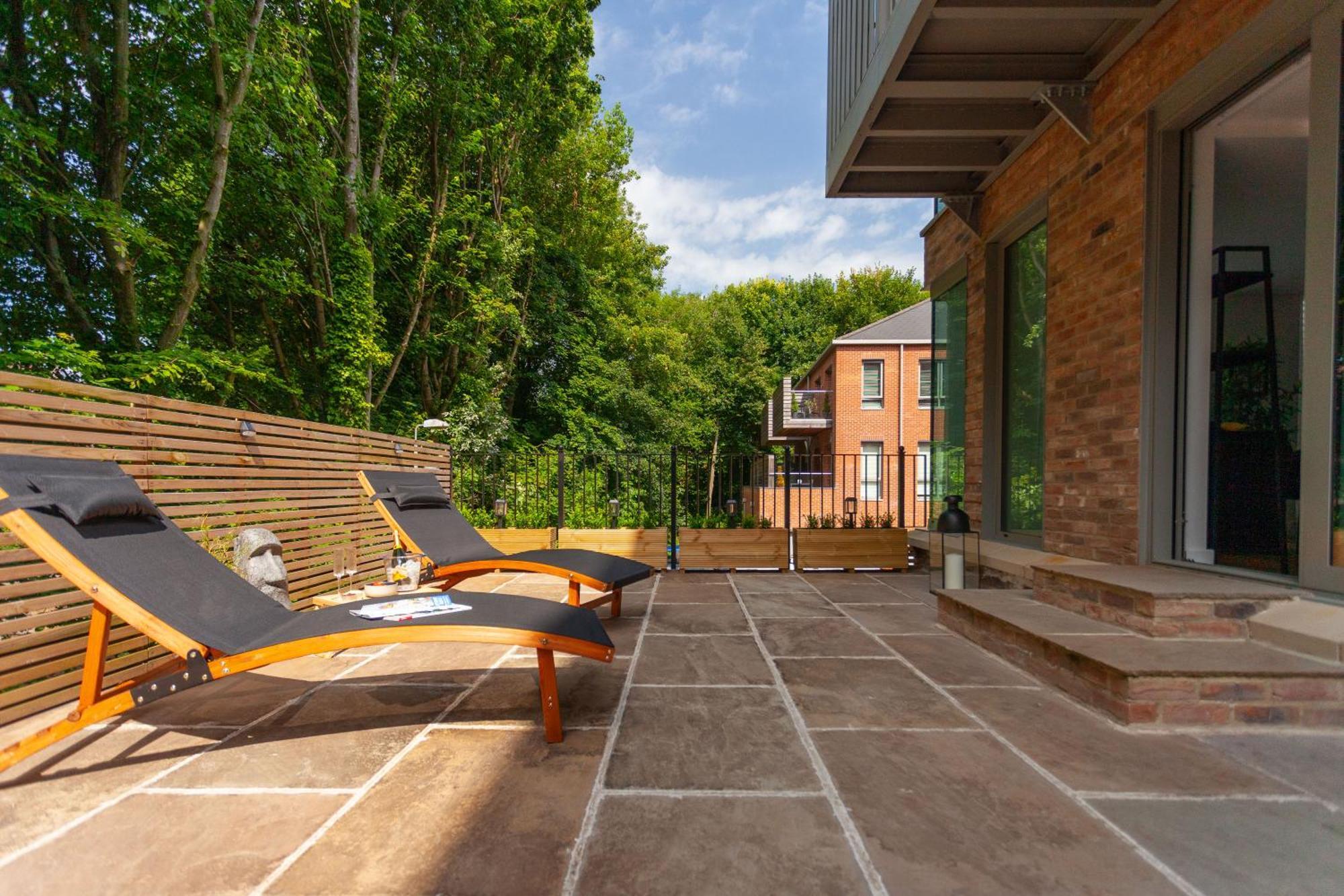 Atlas House Five Харрогейт Экстерьер фото